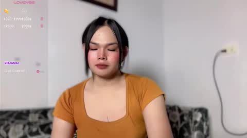 A CUTE GIRL NAME ALIYAH online show from 04-12-26, 11:48