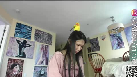 Alize Zaide online show from 04-22-26, 07:59