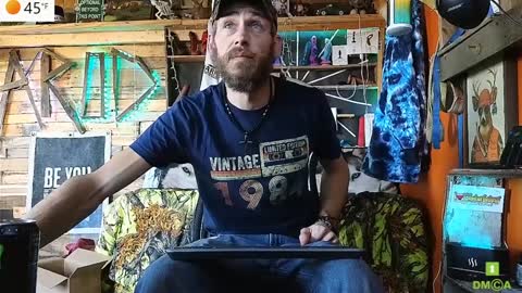 Snapshot of allan_arod chatting on 12-30-24, 08:15 Allan arod online show from 12-30-24, 08:15