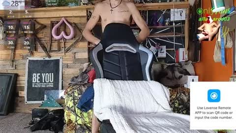 Snapshot of allan_arod chatting on 01-07-25, 08:42 Allan arod online show from 01-07-25, 08:42