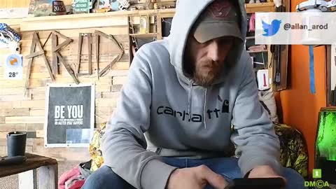 Snapshot of allan_arod chatting on 01-26-25, 08:23 Allan arod online show from 01-26-25, 08:23