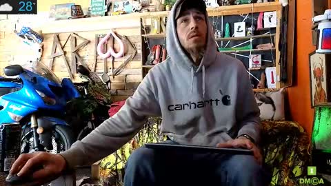 Snapshot of allan_arod chatting on 02-16-25, 08:22 Allan arod online show from 02-16-25, 08:22