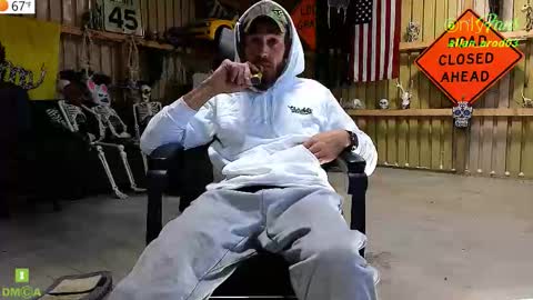 Snapshot of allan_arod chatting on 10-10-25, 07:57 Allan arod online show from 10-10-25, 07:57