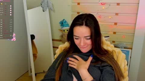 Snapshot of allana_dream chatting on 12-29-24, 05:12 Allana online show from 12-29-24, 05:12