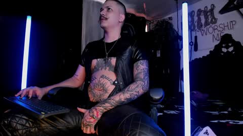   online show from 12-08-24, 05:33