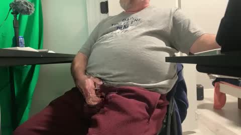 Allergictolove online show from 01-07-25, 12:13