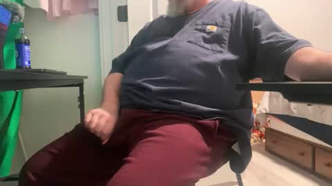 Allergictolove online show from 11-23-25, 09:03