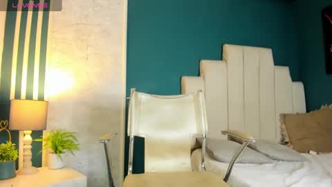 Allex online show from 12-07-24, 01:40