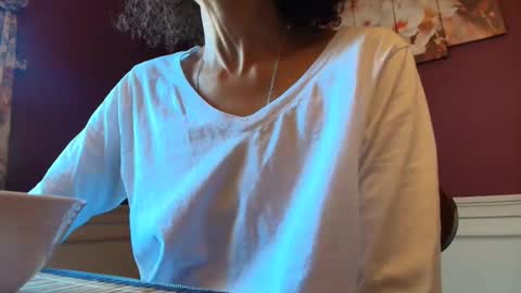 wishlist on bio online show from 04-07-26, 05:13