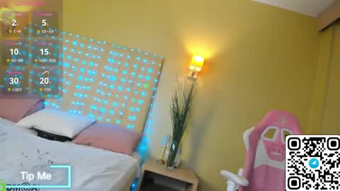 Snapshot of alli_aster chatting on 05-19-26, 01:56 alli_aster online show from 05-19-26, 01:56