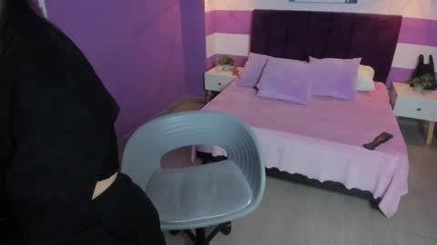 Ali online show from 12-17-24, 01:16