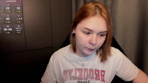 Snapshot of alli_zi chatting on 04-04-26, 02:03 Blair online show from 04-04-26, 02:03