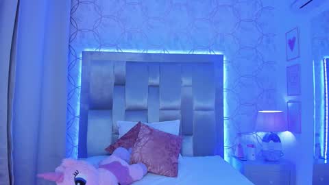 AlliceWinter online show from 11-13-25, 12:15