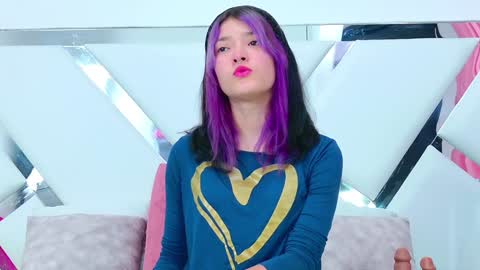 Allicia online show from 01-26-25, 07:09