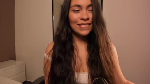 A L L I E online show from 05-06-26, 02:40