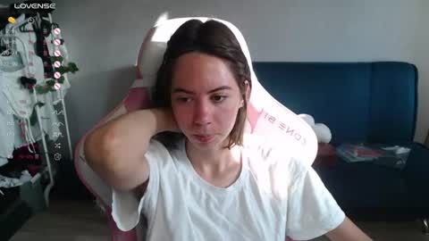 alice online show from 07-04-26, 11:44