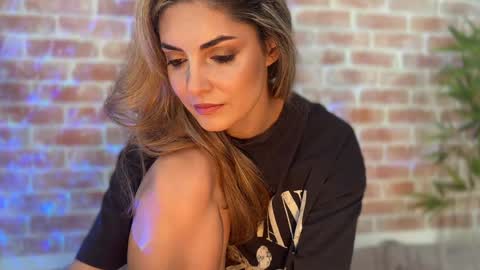 Allie online show from 12-12-24, 11:07