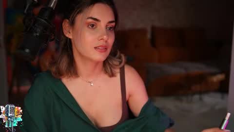 Allie online show from 09-10-25, 01:33