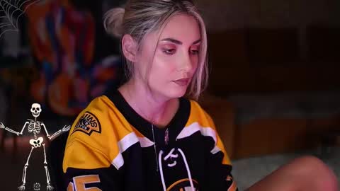 Allie online show from 10-23-25, 11:20