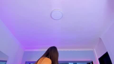 Snapshot of allijadid chatting on 01-17-25, 10:55 online show from 01-17-25, 10:55