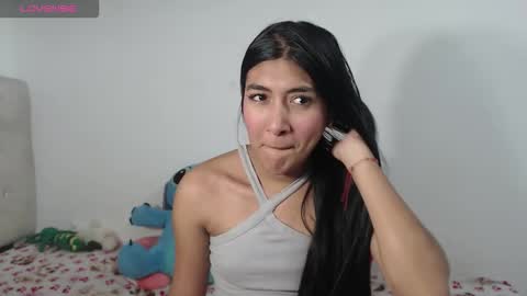 Snapshot of allison_18_ chatting on 10-14-25, 10:05 Nana online show from 10-14-25, 10:05