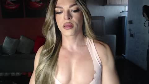 Allison Victoria online show from 05-01-26, 12:32