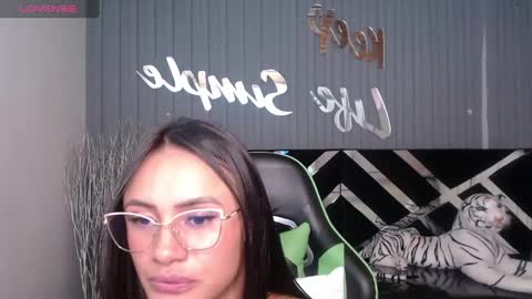 Allisson online show from 02-18-25, 06:37