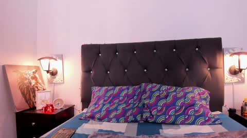 Alli online show from 12-30-24, 01:14