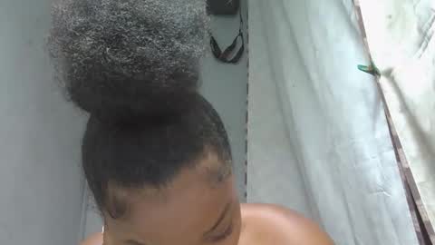 allizida01 online show from 01-06-26, 06:22