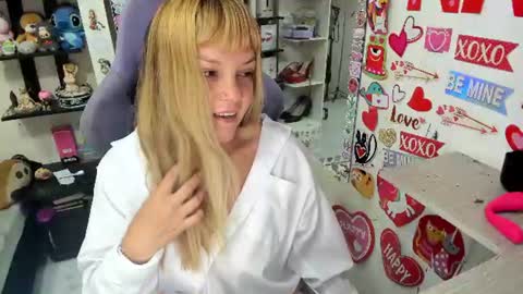 allsson_miller online show from 08-05-26, 10:29