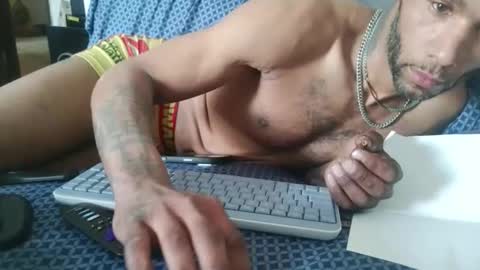 allthewayup10 online show from 03-01-26, 08:33