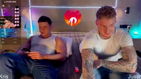 Justin online show from 09-10-25, 07:47