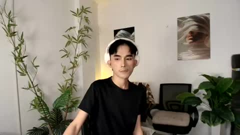 Snapshot of alluring_alpha chatting on 06-27-26, 11:54 kim and josh online show from 06-27-26, 11:54