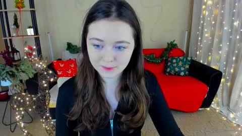 alluringeyess online show from 12-14-25, 05:18