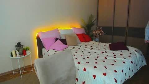 alluringeyess online show from 04-03-26, 12:36