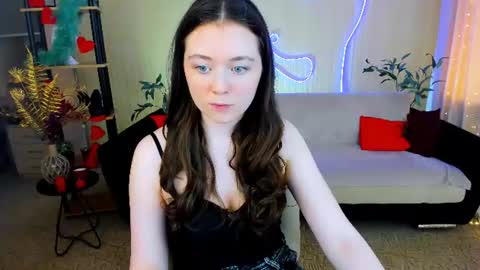 alluringeyess online show from 07-09-26, 12:42