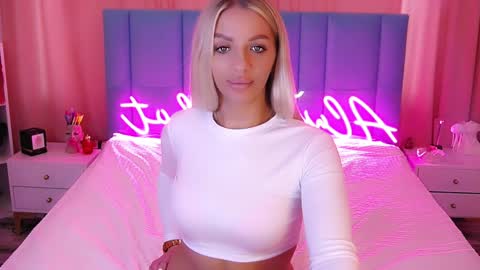 AlwaysHot online show from 01-08-25, 04:23