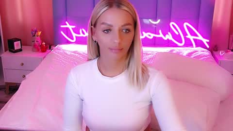 AlwaysHot online show from 01-08-25, 07:24