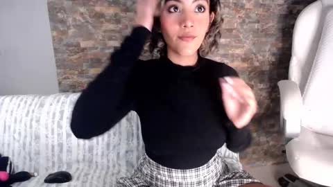 ally_summer online show from 01-03-25, 03:27