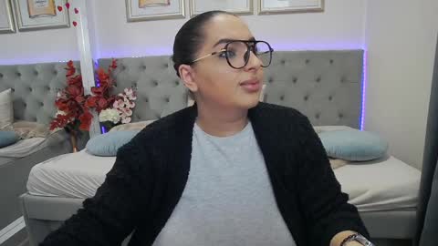         online show from 04-02-26, 06:49