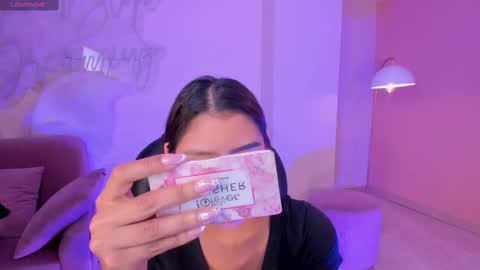 Snapshot of allyjensen chatting on 02-13-25, 08:27 Alisson online show from 02-13-25, 08:27