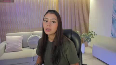 Snapshot of allyjensen chatting on 03-02-25, 10:56 Alisson online show from 03-02-25, 10:56