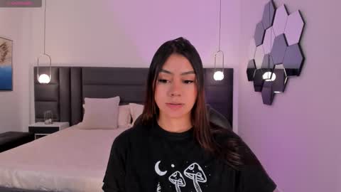 Snapshot of allyjensen chatting on 10-15-25, 10:15 Alisson online show from 10-15-25, 10:15