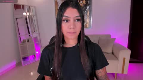 Snapshot of allyjensen chatting on 10-29-25, 10:06 Alisson online show from 10-29-25, 10:06