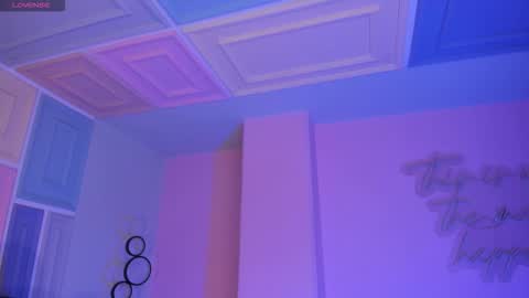 Snapshot of allyjensen chatting on 12-03-25, 10:13 Alisson online show from 12-03-25, 10:13