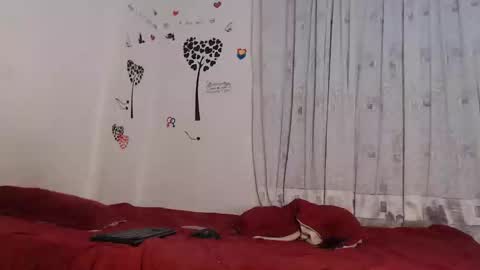 Allyka online show from 12-22-25, 04:20