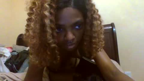 Snapshot of allylicious chatting on 01-26-25, 11:06 allylicious online show from 01-26-25, 11:06