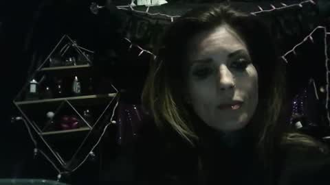Snapshot of allymoon1369 chatting on 05-20-26, 11:27 allymoon1369 online show from 05-20-26, 11:27