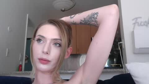 Ally Girl In Her Ally World online show from 07-18-26, 01:21