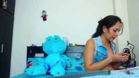 Allyson collins online show from 11-07-25, 08:53